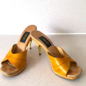 Betsey Johnson inspired style Polly platform heels